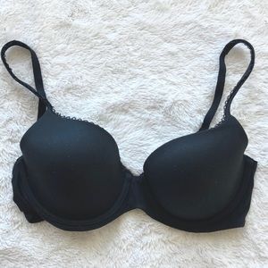 Super Soft T-Shirt Victoria’s Secret Bra